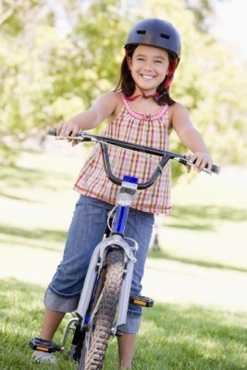 niña-en-bici